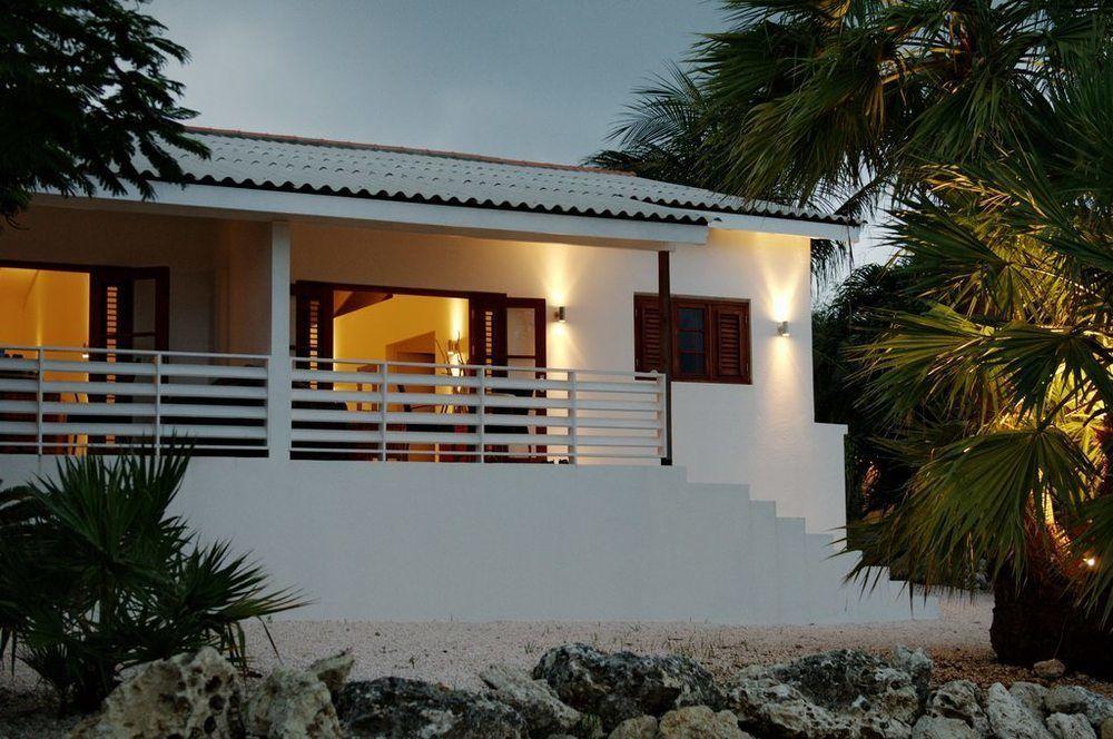 Bantopa Apartments Виллемстад Экстерьер фото
