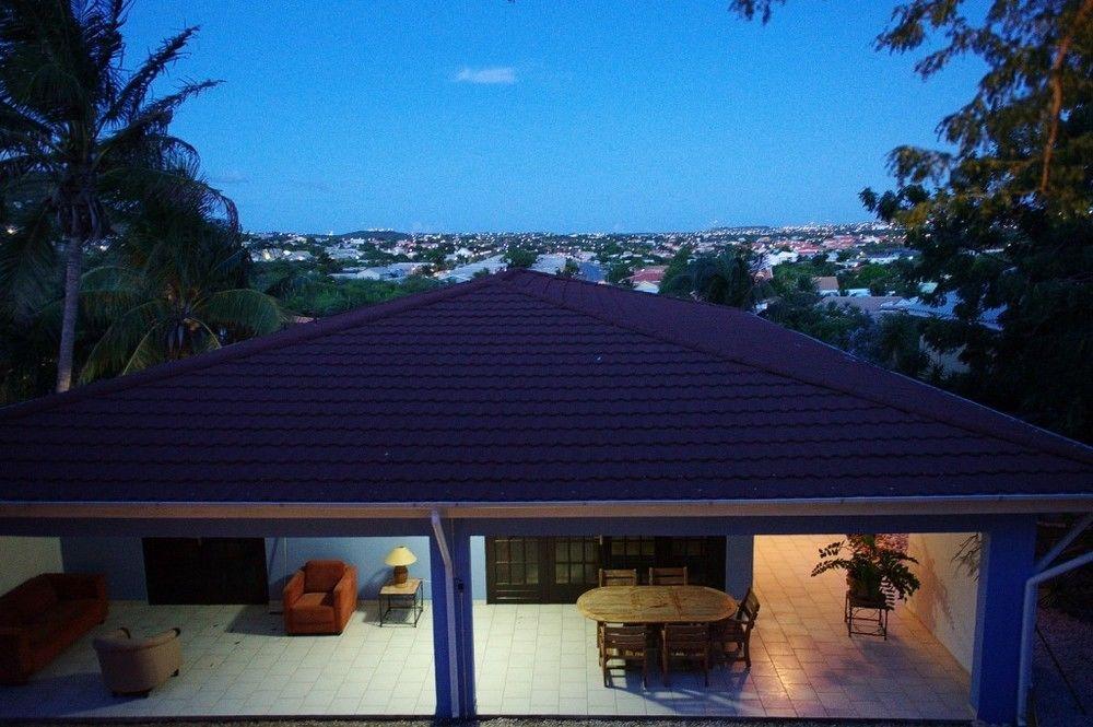 Bantopa Apartments Виллемстад Экстерьер фото